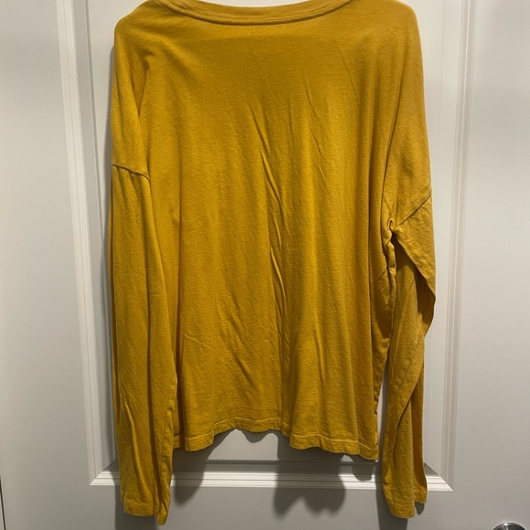 Gap. Women’s Oversized Long Sleeve Shirt. Mustard Yellow. Size XL Tall. - Picture 3 of 3